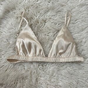 Daily Drills Silky Bralette in Champagne